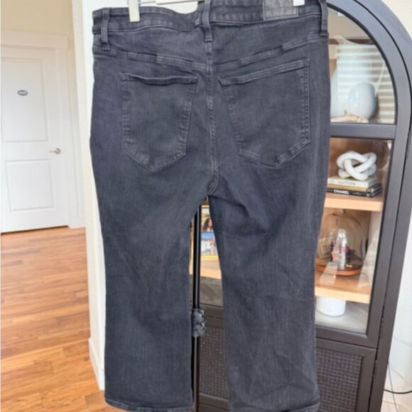 Madewell Kick Out Crop Jeans in black rinse wash - Picture 3 of 5